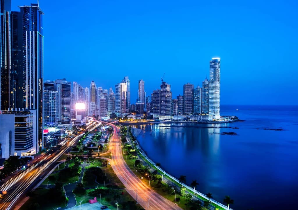 Private yacht charter in Panama Bay, Panama